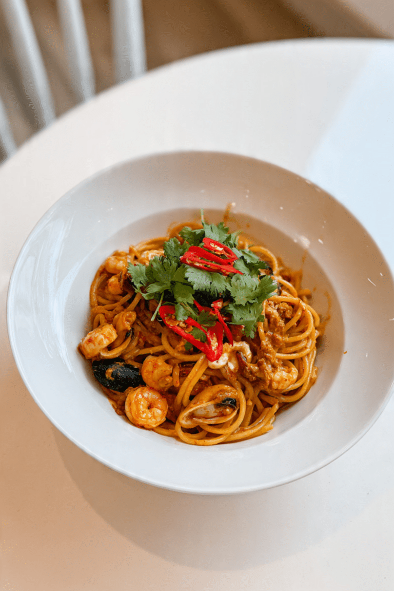 Creamy Seafood Laksa Pasta
